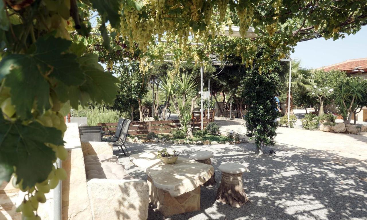 Studio Panagiota - Oasis Holiday Houses Kokkinos Pirgos Esterno foto