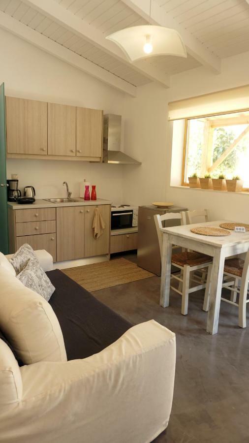 Studio Panagiota - Oasis Holiday Houses Kokkinos Pirgos Esterno foto