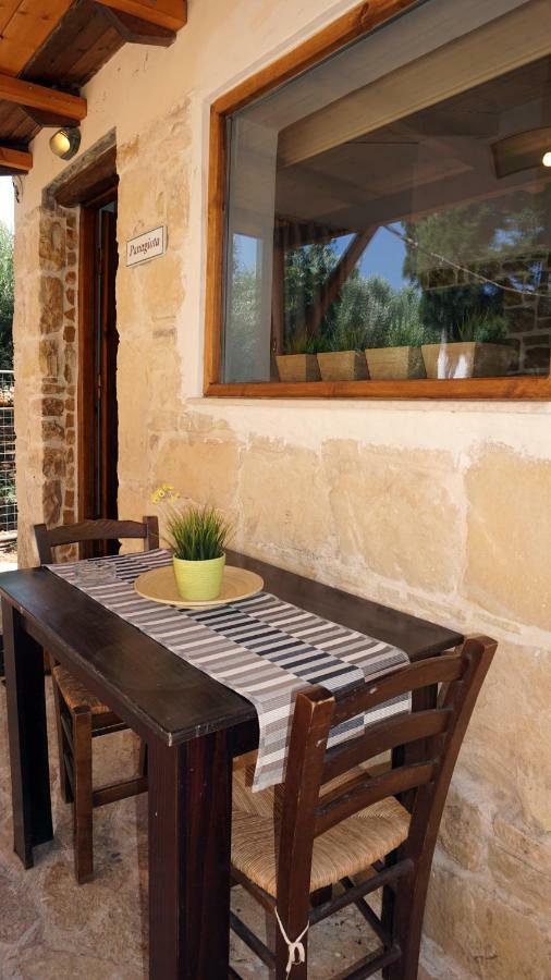 Studio Panagiota - Oasis Holiday Houses Kokkinos Pirgos Esterno foto
